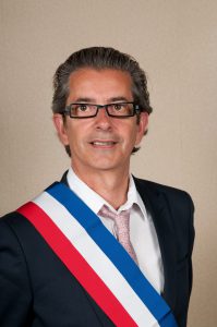 Photo de Jean-Jacques Puyobrau, maire de la ville de Floirac